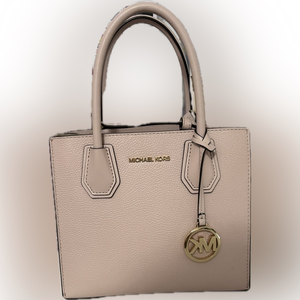 Michael Kors Blush Pink Satchel EUC - Picture 12 of 16